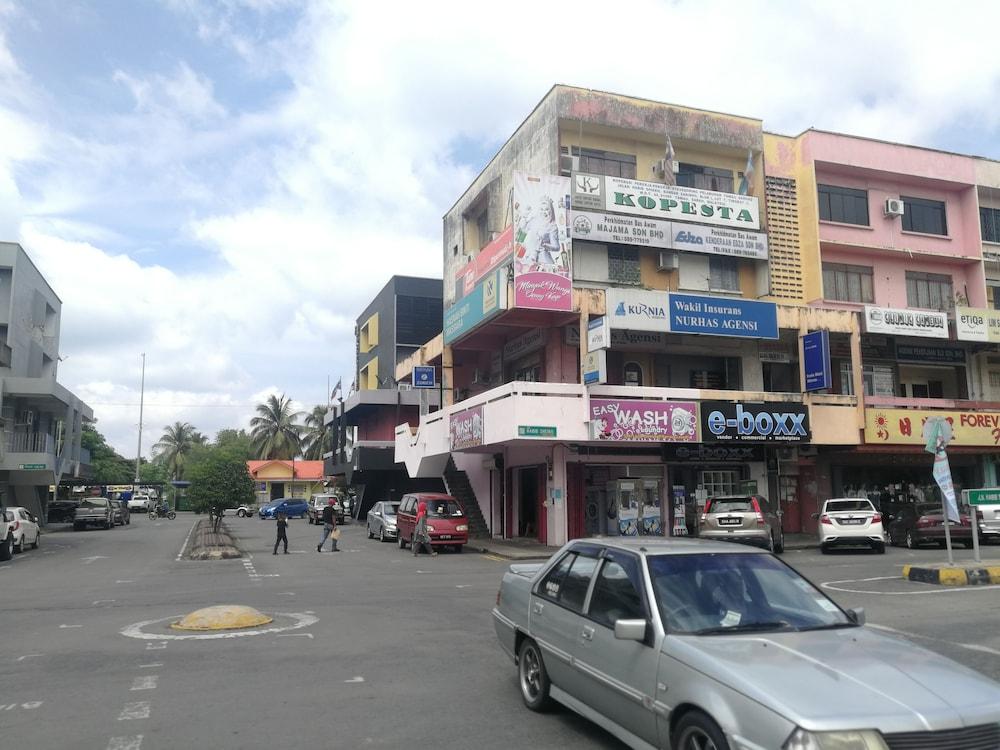 City Garden Hotel Tawau Bagian luar foto