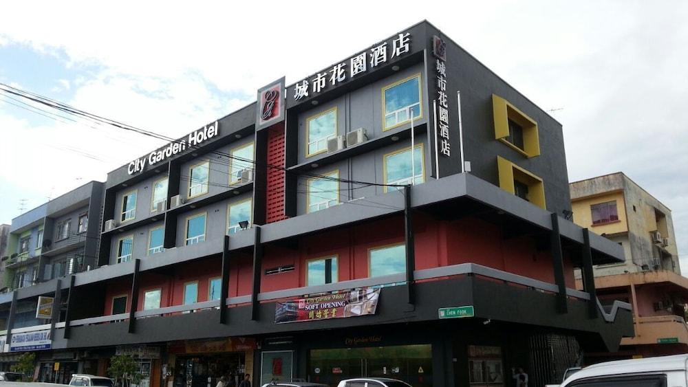 City Garden Hotel Tawau Bagian luar foto