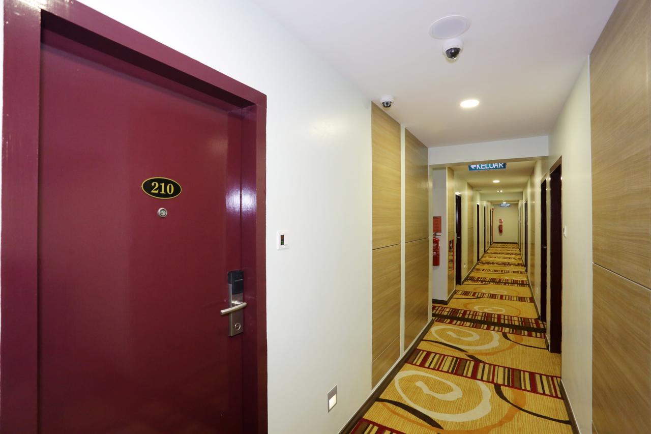 City Garden Hotel Tawau Bagian luar foto